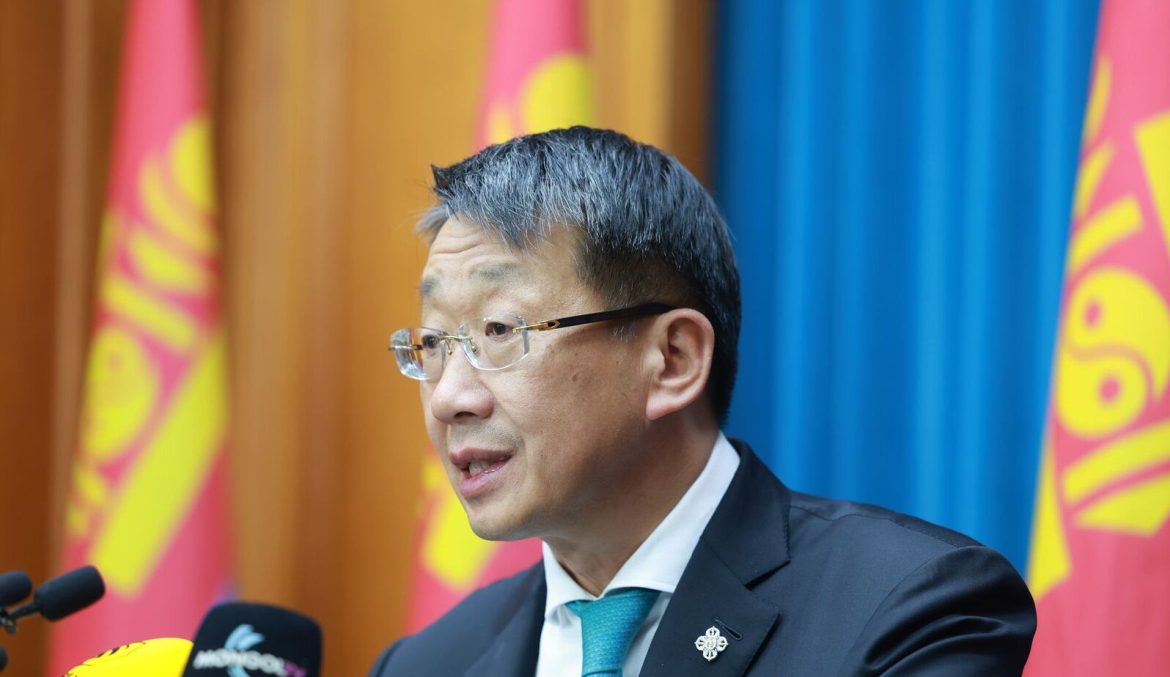 Л.Энх-Амгалан