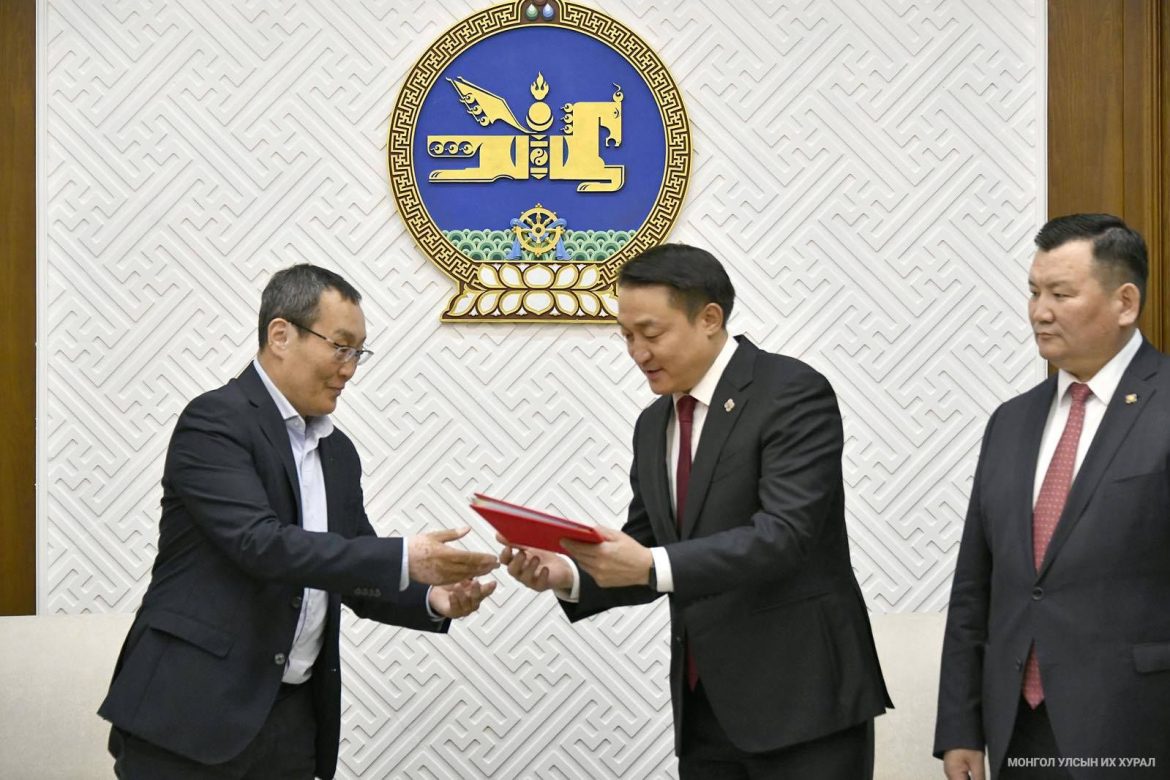 “Улсын Их Хурлын асуулгын цаг”