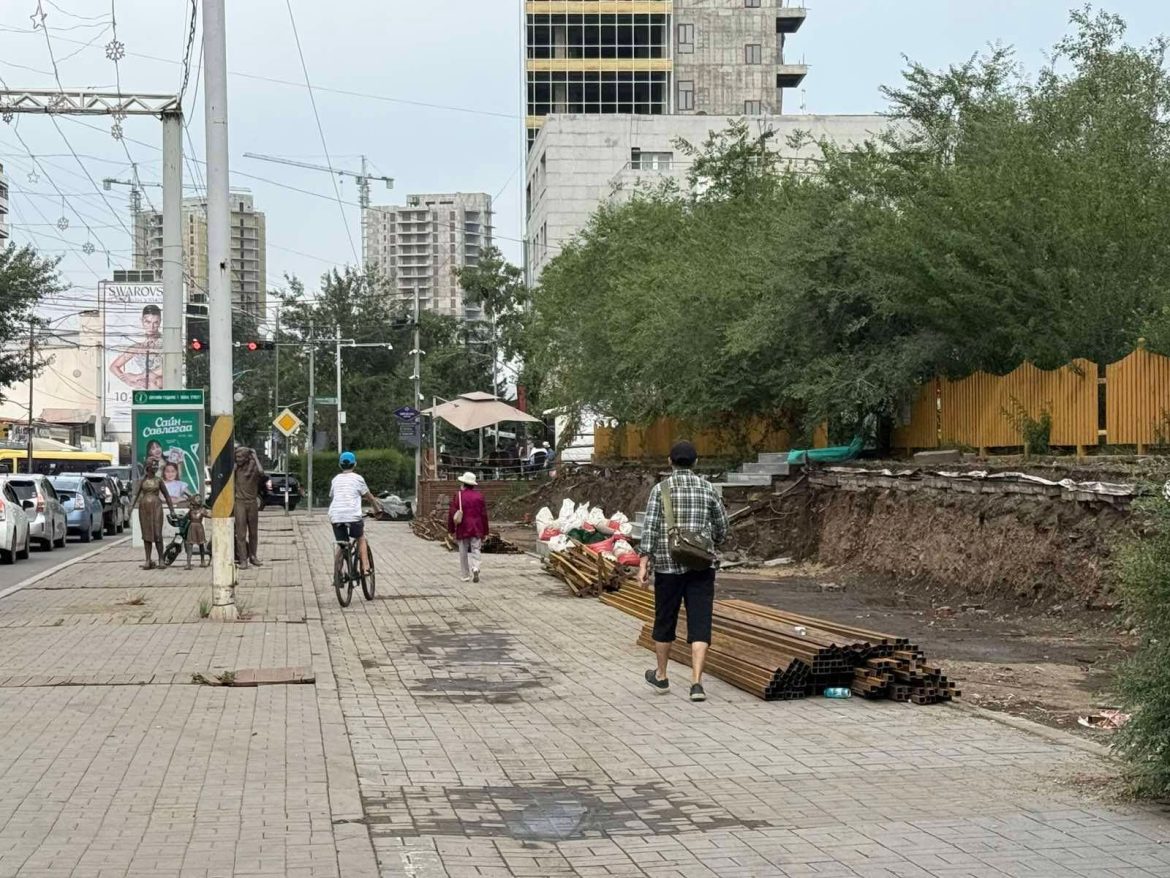 Х.Нямбаатар: Дүүргүүдийн ажил нийслэлийн бодлоготой зөрчилдөж болохгүй!