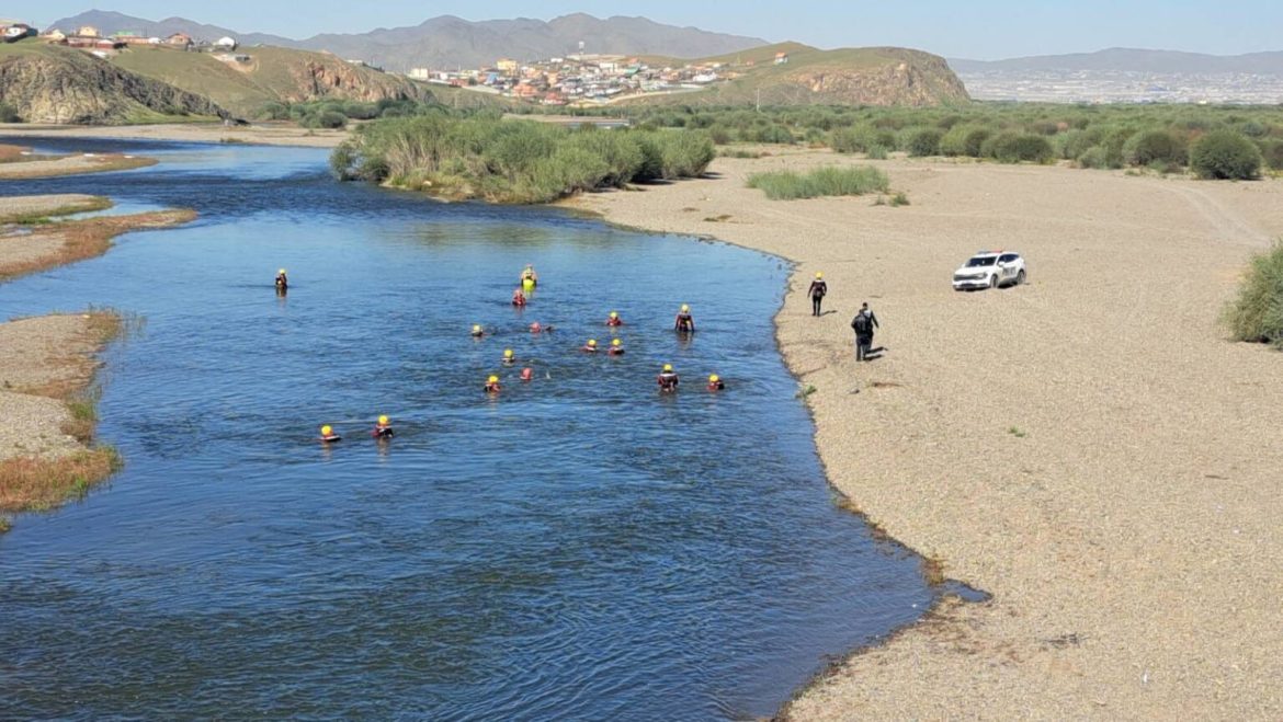 Туул голд живсэн 11 настай хүүг эрэн хайж байна
