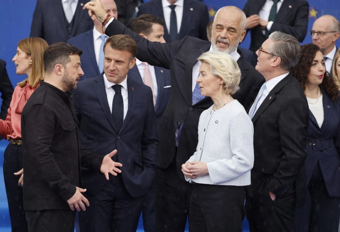 Өнөөдөр Зеленский Трамптай уулзахад Европын удирдагчид хамт явна