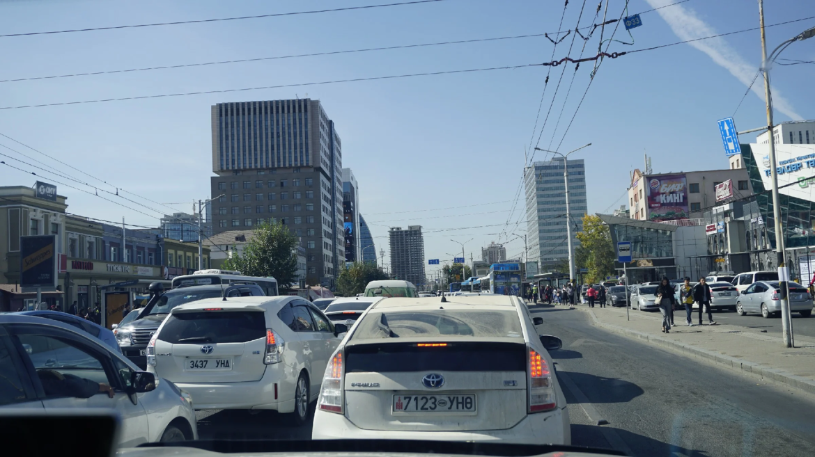 Тэгш, сондгой дугаарын зохицуулалт эхнээсээ хэрэгжихээ больжээ