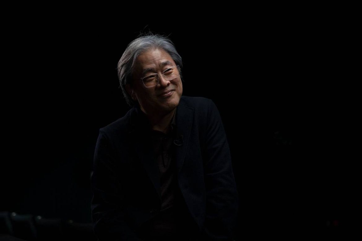 “No Other Choice” кино Испанийн “Sitges” наадмын шилдэг найруулагчийн шагнал хүртлээ