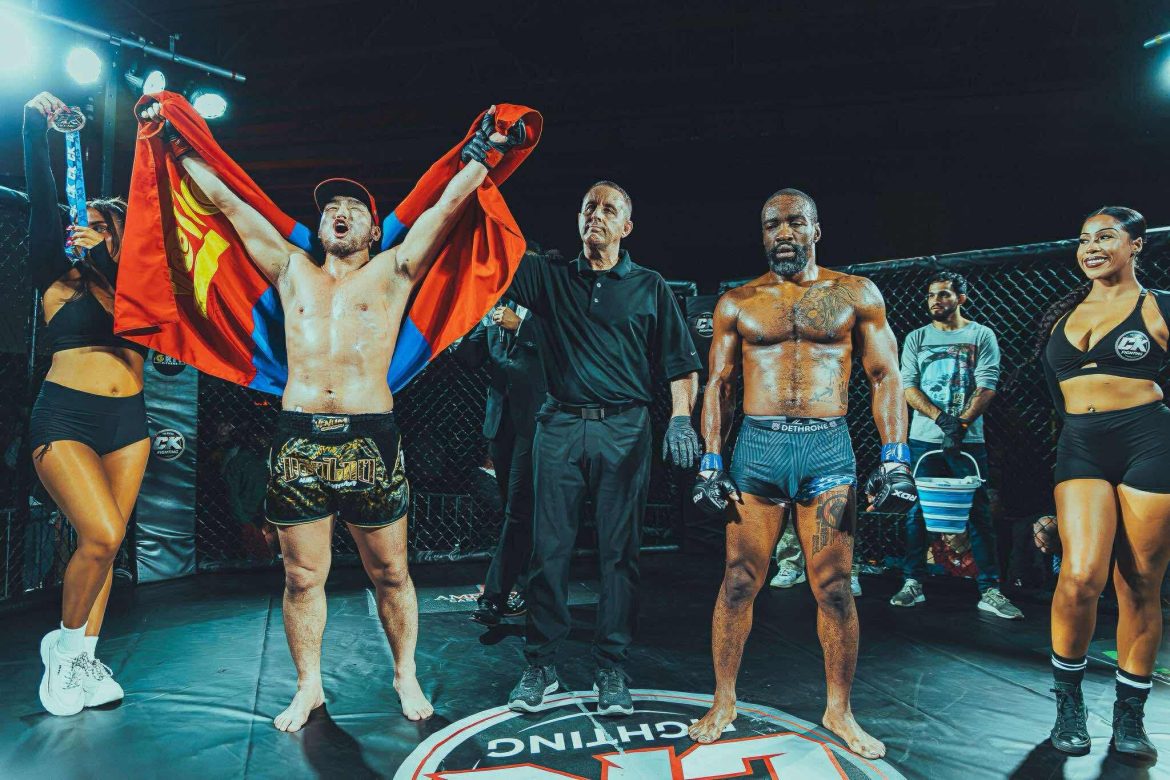 Х.Хатанбаатар "Катана" CK Fighting-2-д гайхалтай ялалт авч аваргын бүс рүү тэмүүлэв