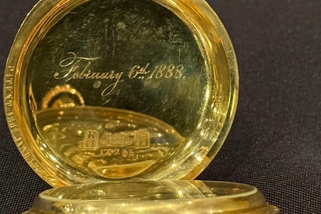 "Титаник"-т живсэн гэр бүлийн цаг дуудлагаар $2.33 саяар зарагдлаа 6 Титаник