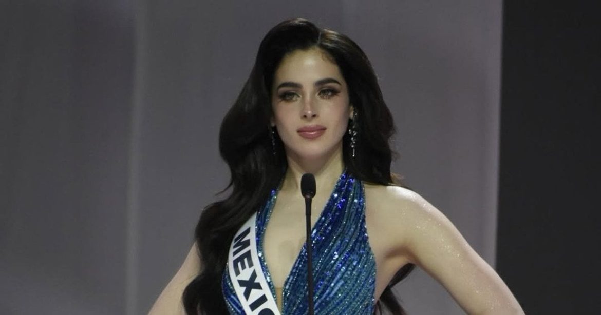 Тэнэг гэж доромжлуулсан Дэлхийн миссүүд эсэргүүцэл зарлажээ