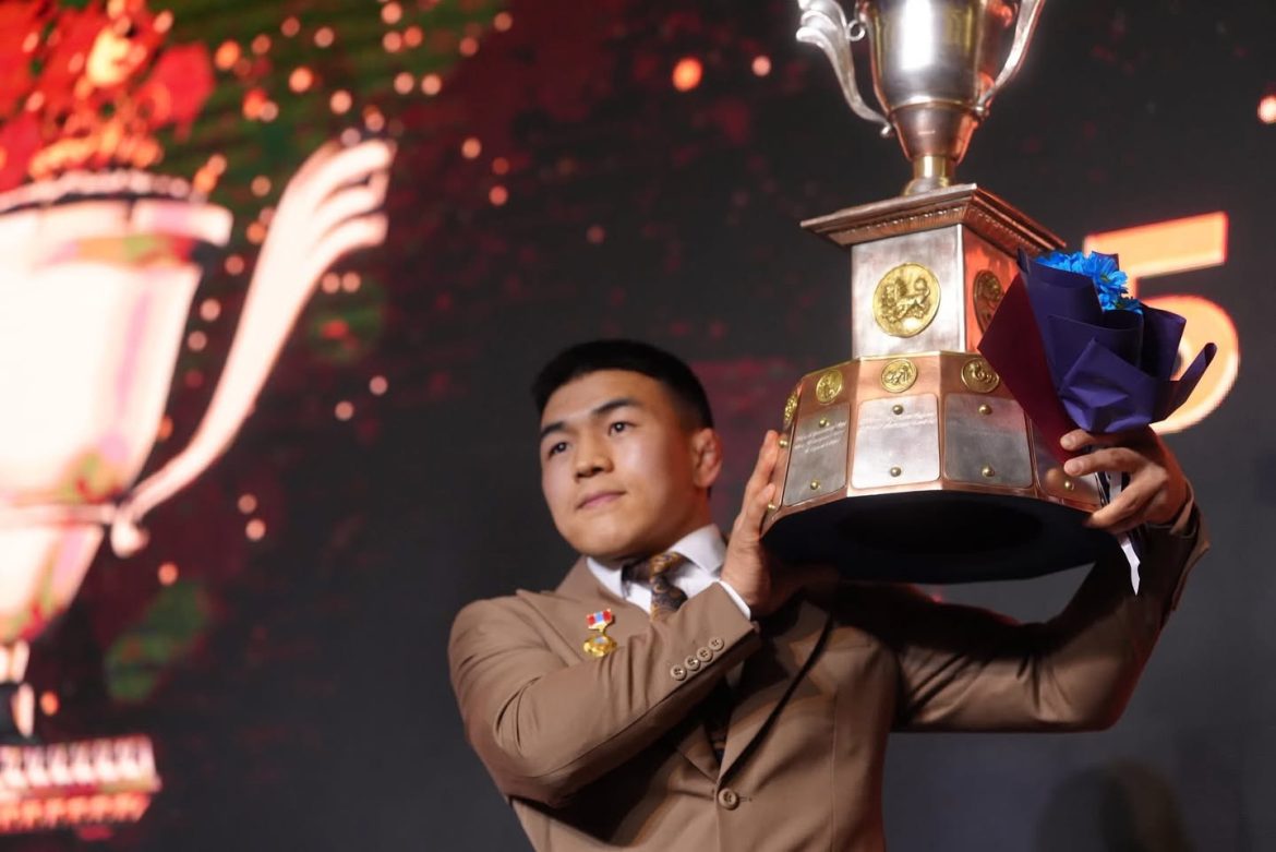 Монголын Спортын Дээд Шагнал “Бөртэ Чоно 2025”: Чөлөөт Бөхч Т.Тулга Оны Шилдэг Тамирчнаар Тодров