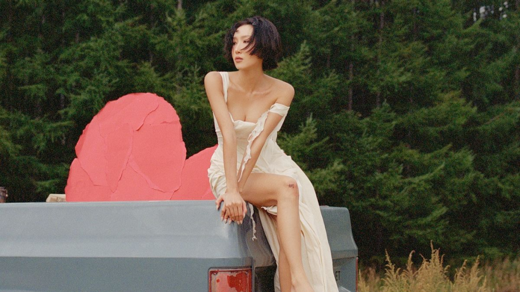 Хваса: "Хагацал Хэцүү ч, Одоо Би Үүнийг Эерэгээр Хүлээж Авах Чадвартай Болсон" 6 Хваса