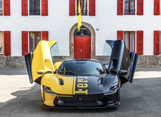 2025 оны дэлхийн хамгийн үнэтэй автомашинууд: $10 саяас дээш үнэтэй шидээврүүд 8 10 саяас дээш үнэтэй шидээврүүд