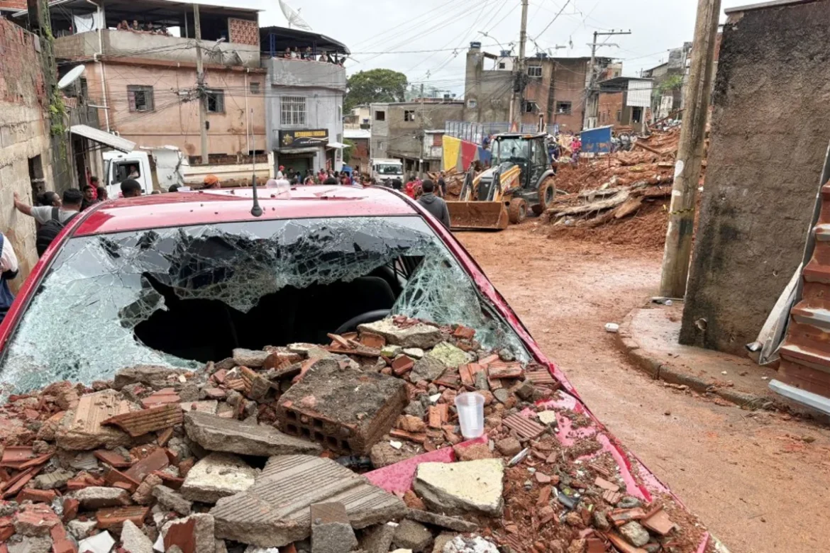 Бразилд үерийн улмаас 59 хүн амиа алдаж, 15 иргэн сураггүй болоод байна