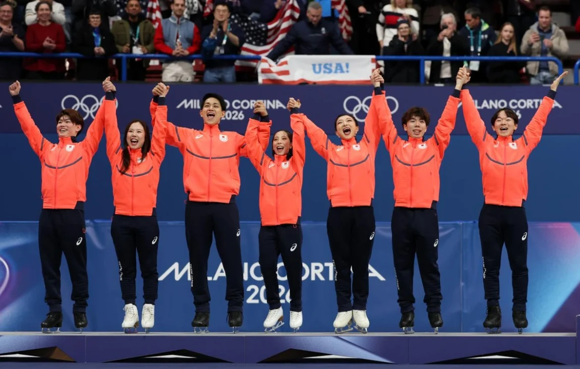 Олимпын шагналын тавцан уран гулгагчдын тэшүүрийг