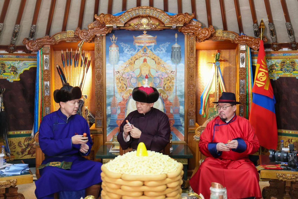 Занданшатар