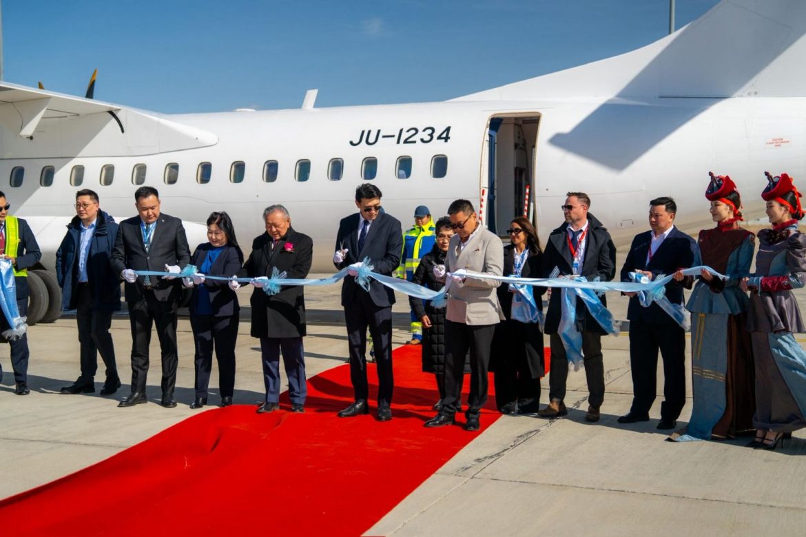 Чингис Аэрлайнс Юнити ХХК цоо шинэ ATR-72-600 загварын агаарын хөлгөө угтан авлаа