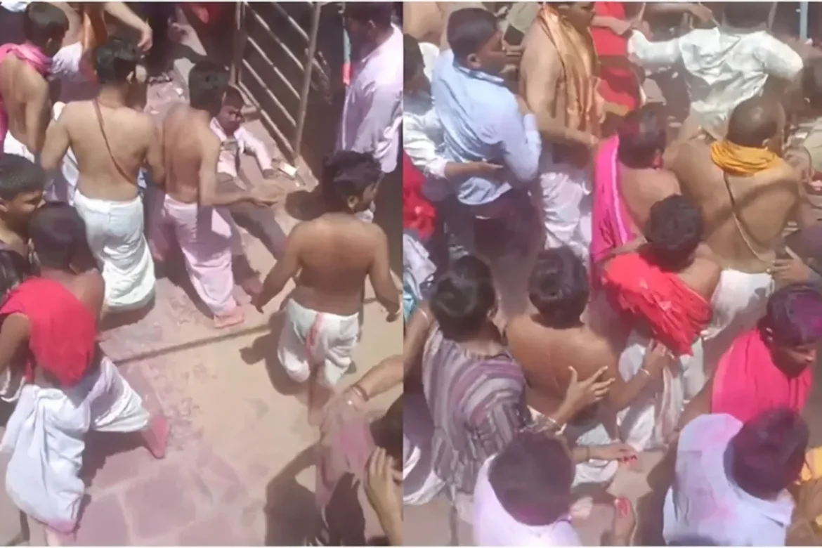 Энэтхэгт 17 лам, 17 сүсэгтэн хоорондоо зодолджээ