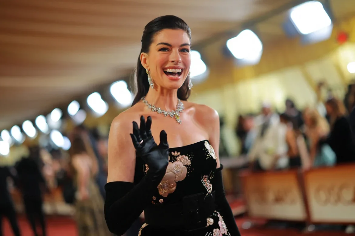 Энн Хэтэуэй