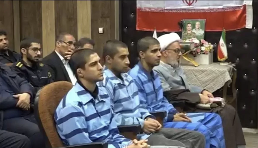 Иранд 19 настай бөхийг цаазаар авчээ 6 Иранд 19 настай бөхийг цаазаар авчээ