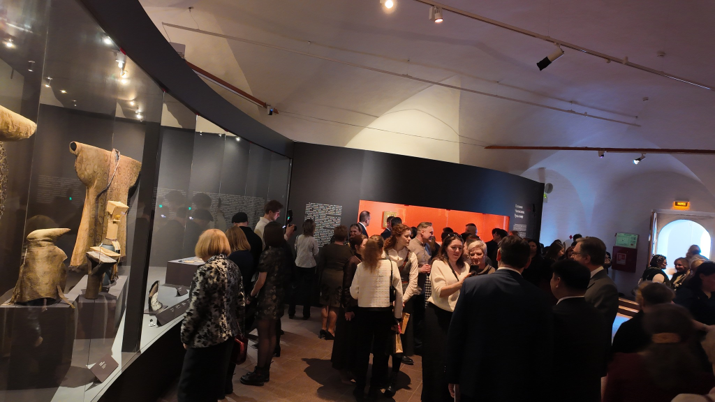 Кремльд Чингис хааны удмынхны үзэсгэлэн нээгдэв 6 Кремльд Чингис хааны удмынхны үзэсгэлэн нээгдэв