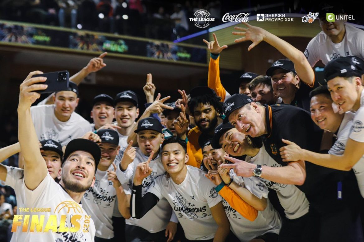 Би Си Эйч Найтс