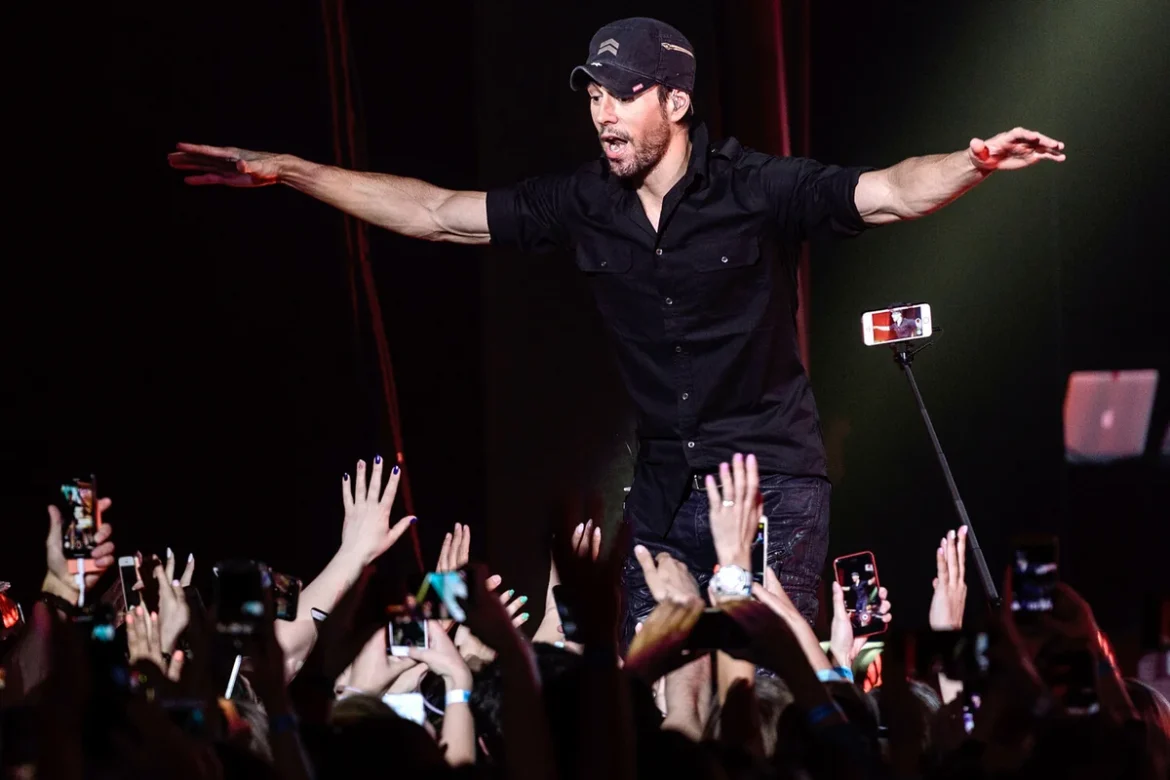 Энрике Иглесиас