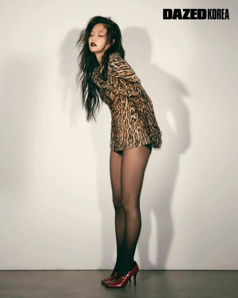 Женни "Dazed Korea" сэтгүүлийн хавтсыг чимлээ 7 Женни "Dazed Korea" сэтгүүлийн хавтсыг чимлээ