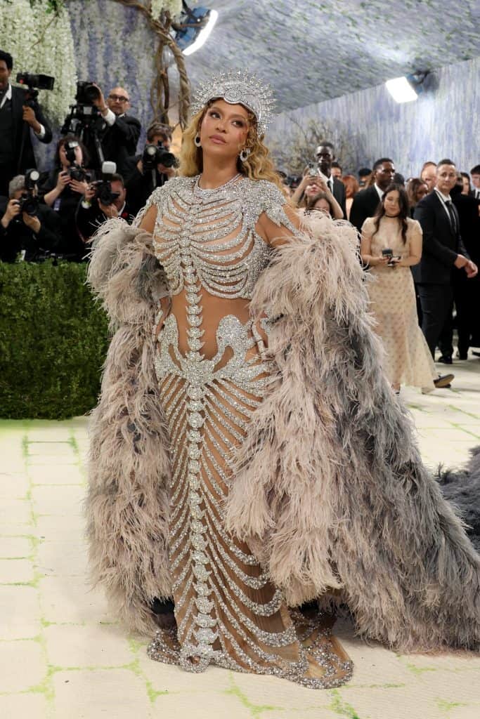 Бейонсе, Николь Кидман, Рианна: Met Gala 2026-гийн шилдэг төрхүүд - ФОТО 12 Фото: REUTERS/Daniel Cole