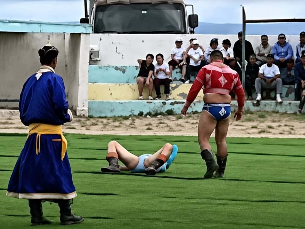 Р.Амгаланбаатар