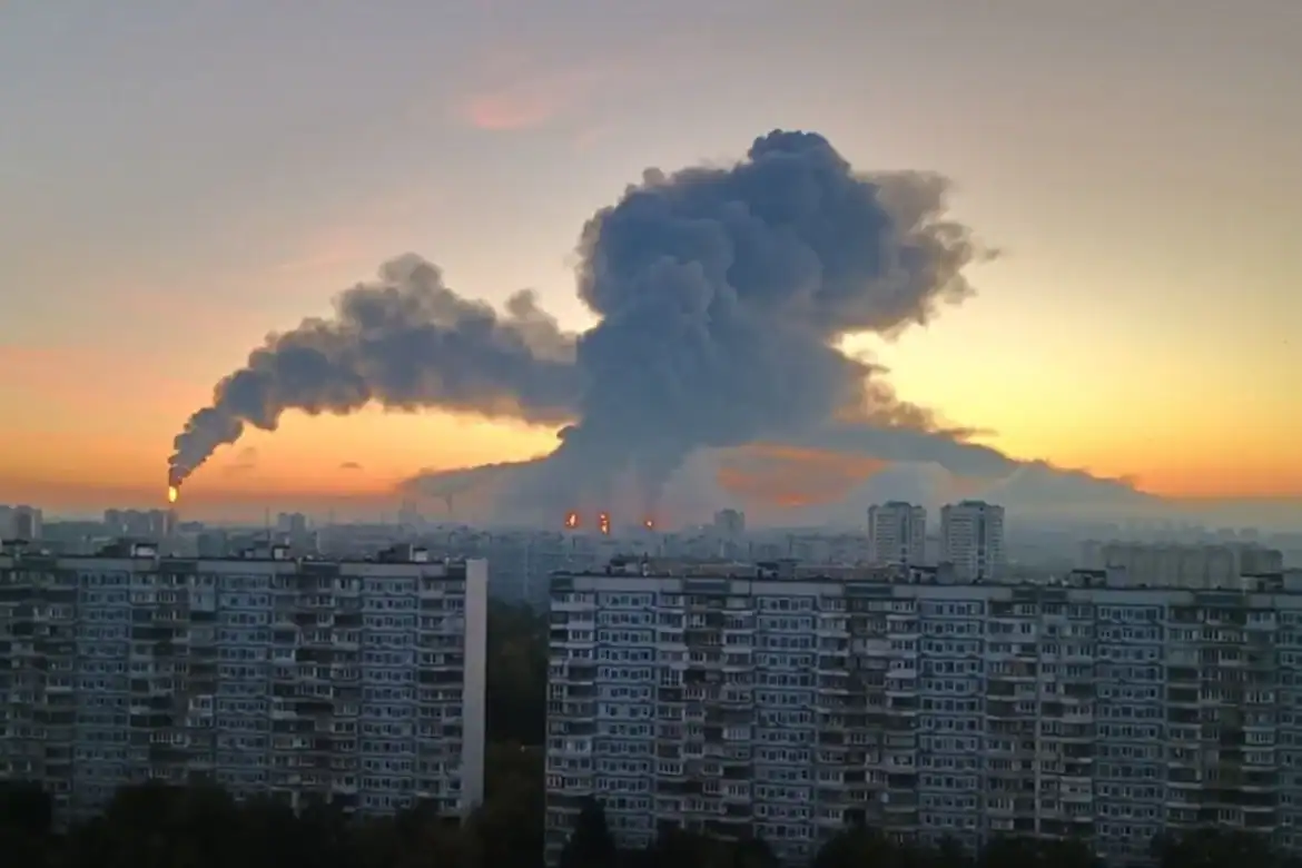 Москва руу 1 600 гаруй дроноор халджээ